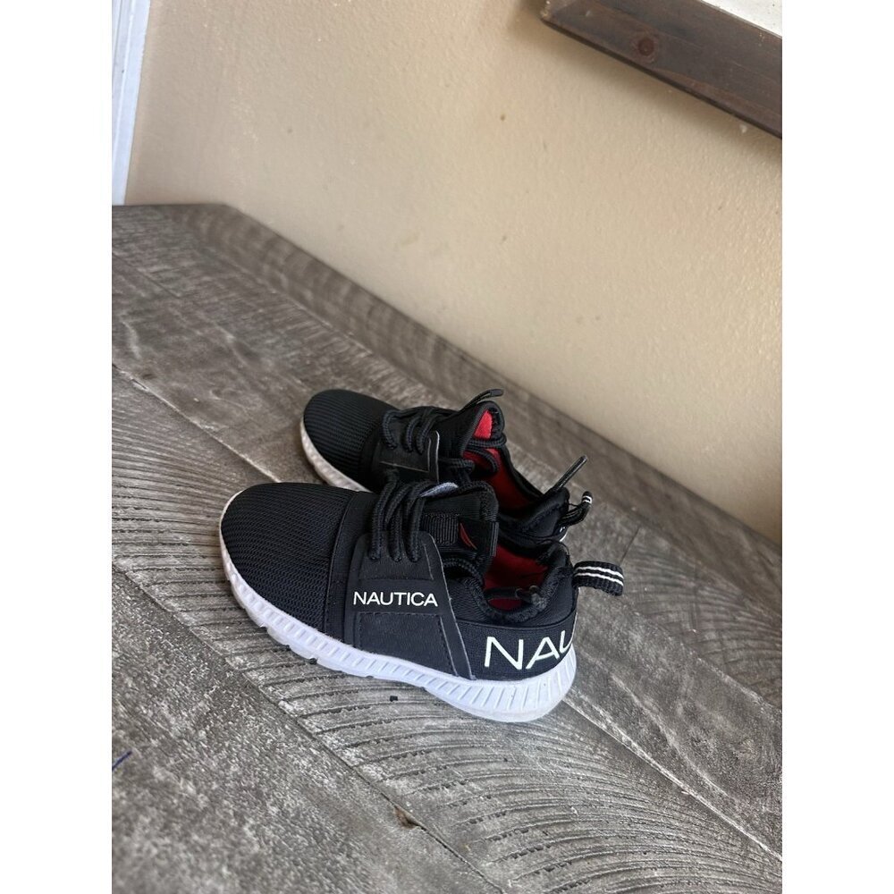 Nautica Toddler Boys Kappil Bungee Sneaker Stretch Running Shoe Black SZ 6